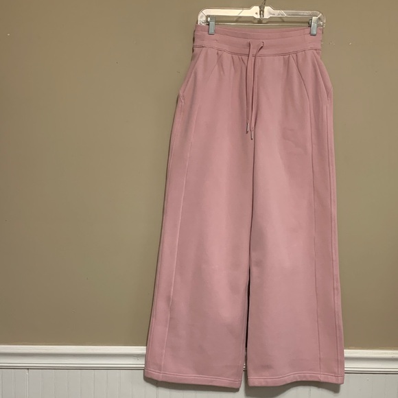 lululemon athletica Pants - Lululemon Women Scuba Mid-Rise Pink SZ Small Wide-Leg Regular Pant 2025